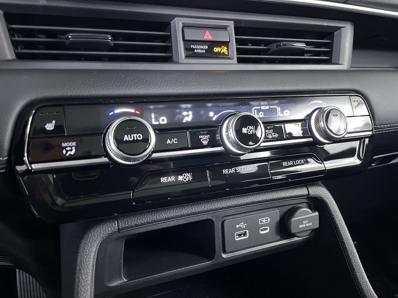 Used 2025 Honda Pilot Touring image 20