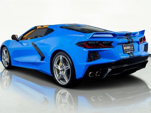 Used 2020 Chevrolet Corvette Stingray Premium Cpe w/ 3LT Preferred Equipment Group RWD image 16