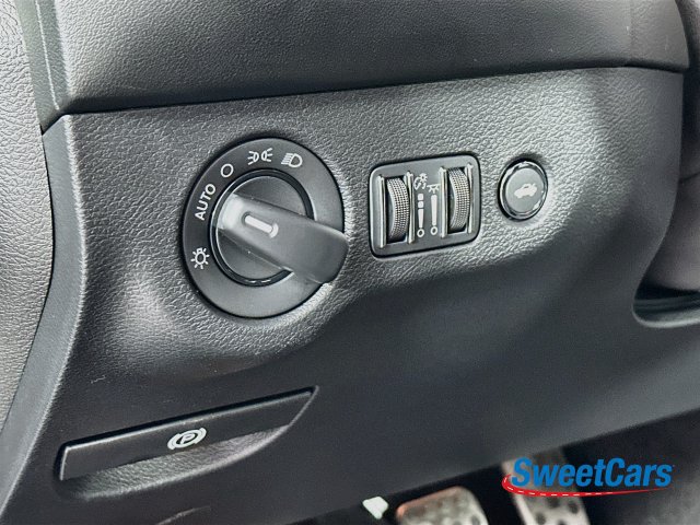 Used 2022 Dodge Challenger R/T Scat Pack RWD image 19