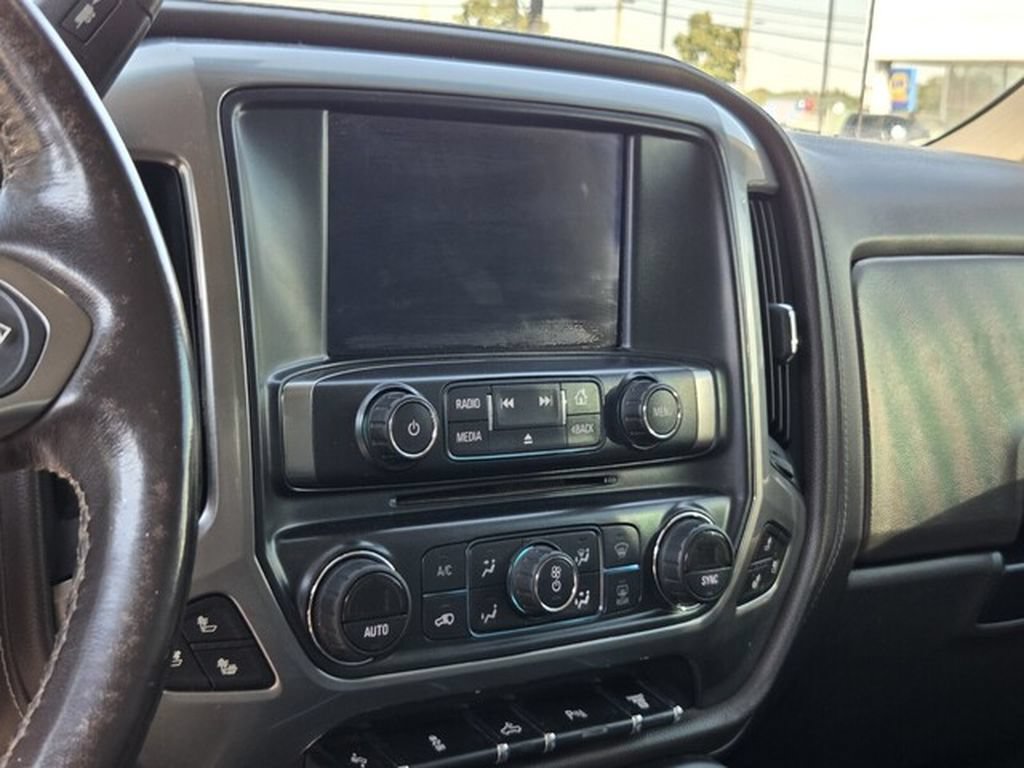 Used 2019 Chevrolet Silverado 2500 LTZ w/ Duramax Plus Package AWD/4WD image 7