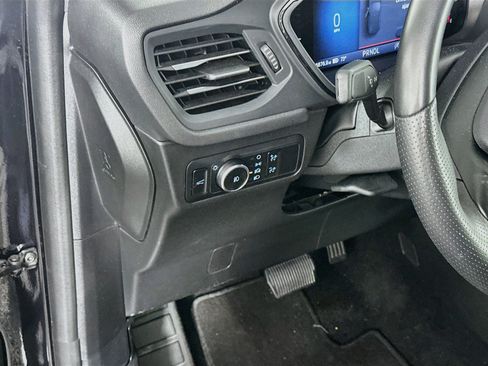 Used 2025 Ford Escape ST-Line Select AWD/4WD image 17
