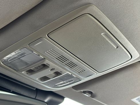 Used 2018 Honda Accord EX-L image 22