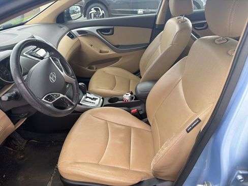 Used 2012 Hyundai Elantra Limited FWD image 4