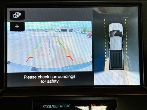 Used 2019 Ford F350 Lariat w/ Lariat Value Package AWD/4WD image 16