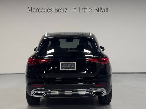 Used 2023 Mercedes-Benz GLC 300 4MATIC image 4