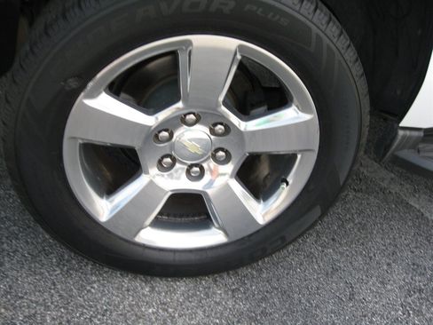 Used 2016 Chevrolet Tahoe LT RWD image 9
