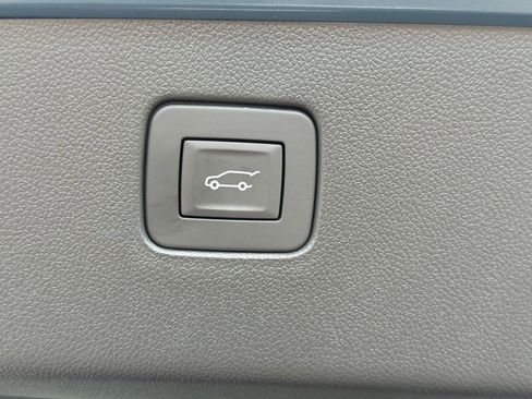 New 2026 Buick Envista Sport Touring w/ Convenience II Package FWD image 19