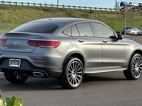 Used 2023 Mercedes-Benz GLC 300 4MATIC Coupe image 3