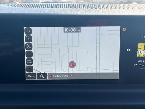 Used 2024 Kia Seltos SX w/ SX Sunroof Package image 13