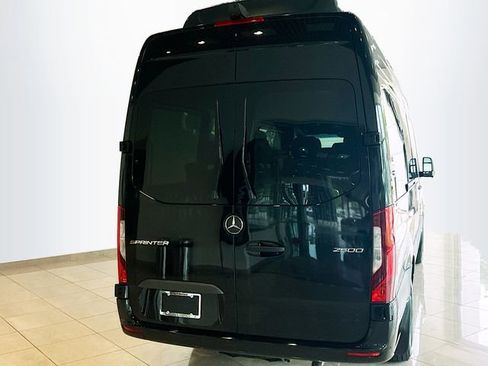 New 2025 Mercedes-Benz Sprinter 2500 image 6