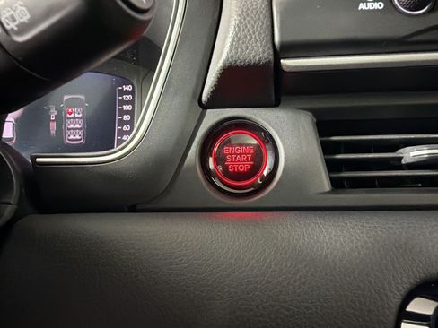 New 2026 Honda Pilot Black Edition image 14