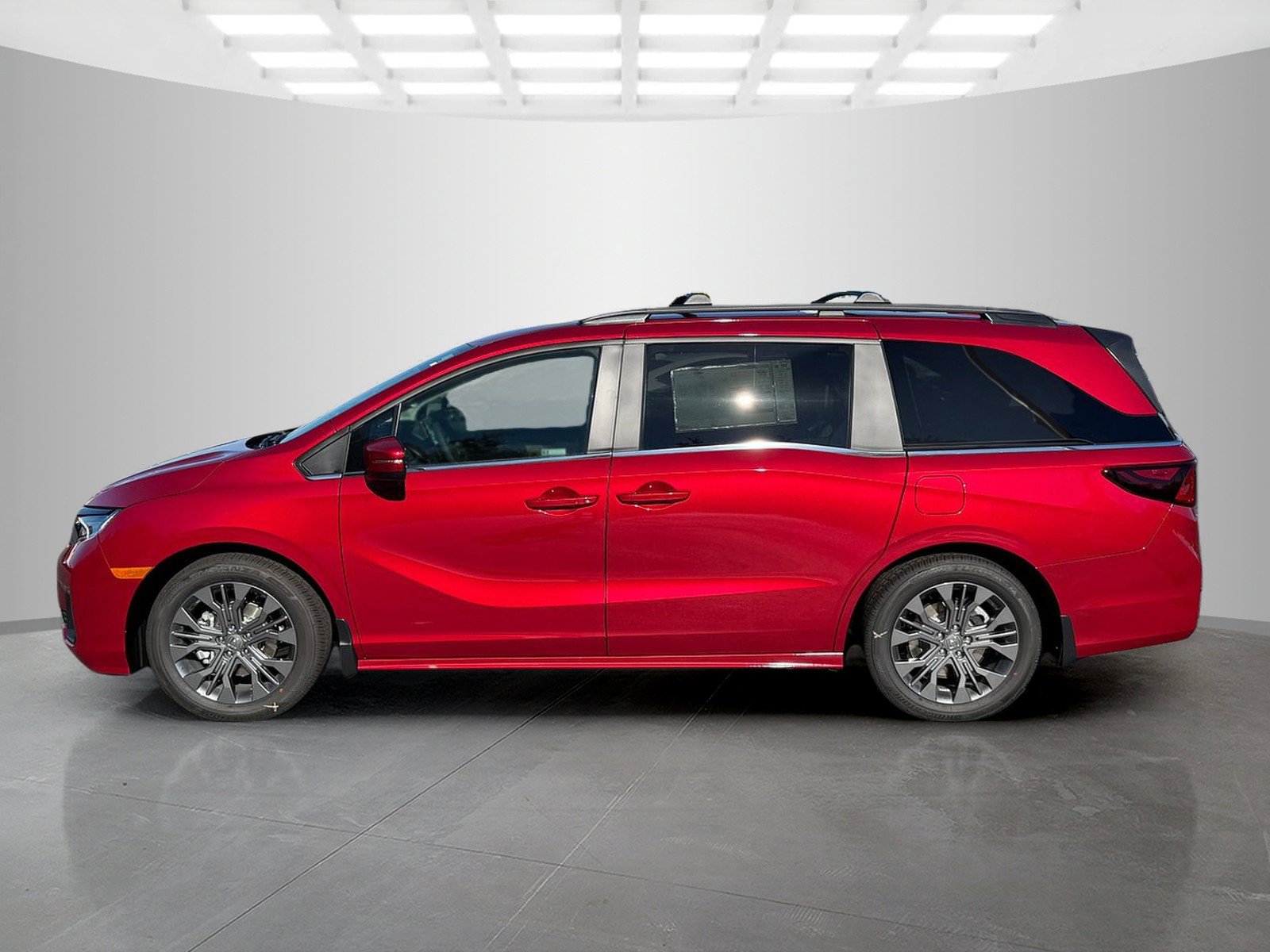 New 2027 Honda Odyssey Touring image 3