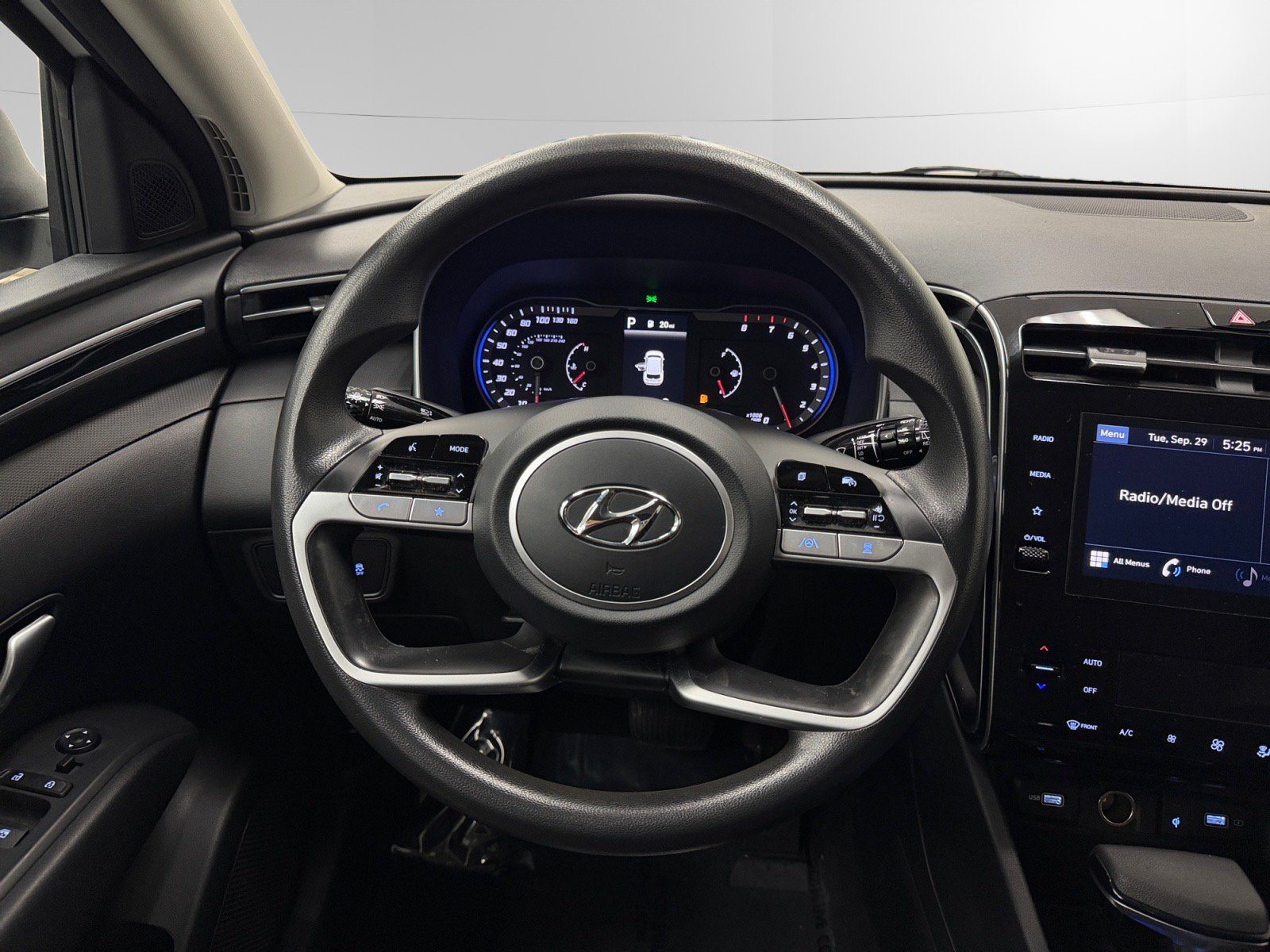 Certified 2024 Hyundai Tucson SEL AWD/4WD image 12