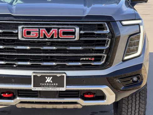 New 2026 GMC Yukon XL AT4 w/ AT4 Premium Package image 7