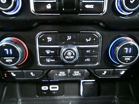 Used 2023 Chevrolet Tahoe LT image 25