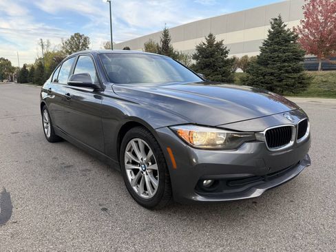 Used 2016 BMW 320i Sedan image 7