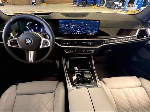 New 2026 BMW X5 sDrive40i image 5