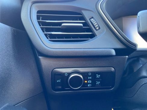 Used 2023 Ford Escape Active image 17