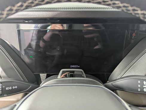 Used 2025 GMC Yukon Denali Ultimate image 18