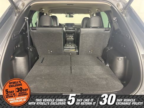 Used 2023 Mitsubishi Outlander SE image 21