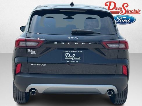 Used 2025 Ford Escape Active FWD image 8