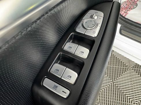 Used 2019 Genesis G70 2.0T Advanced w/ Elite Package image 43