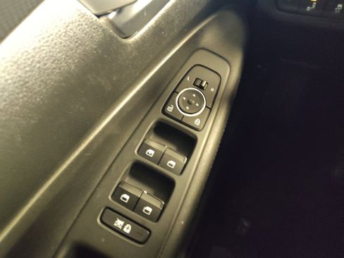 Used 2019 Hyundai Santa Fe SE AWD/4WD image 27