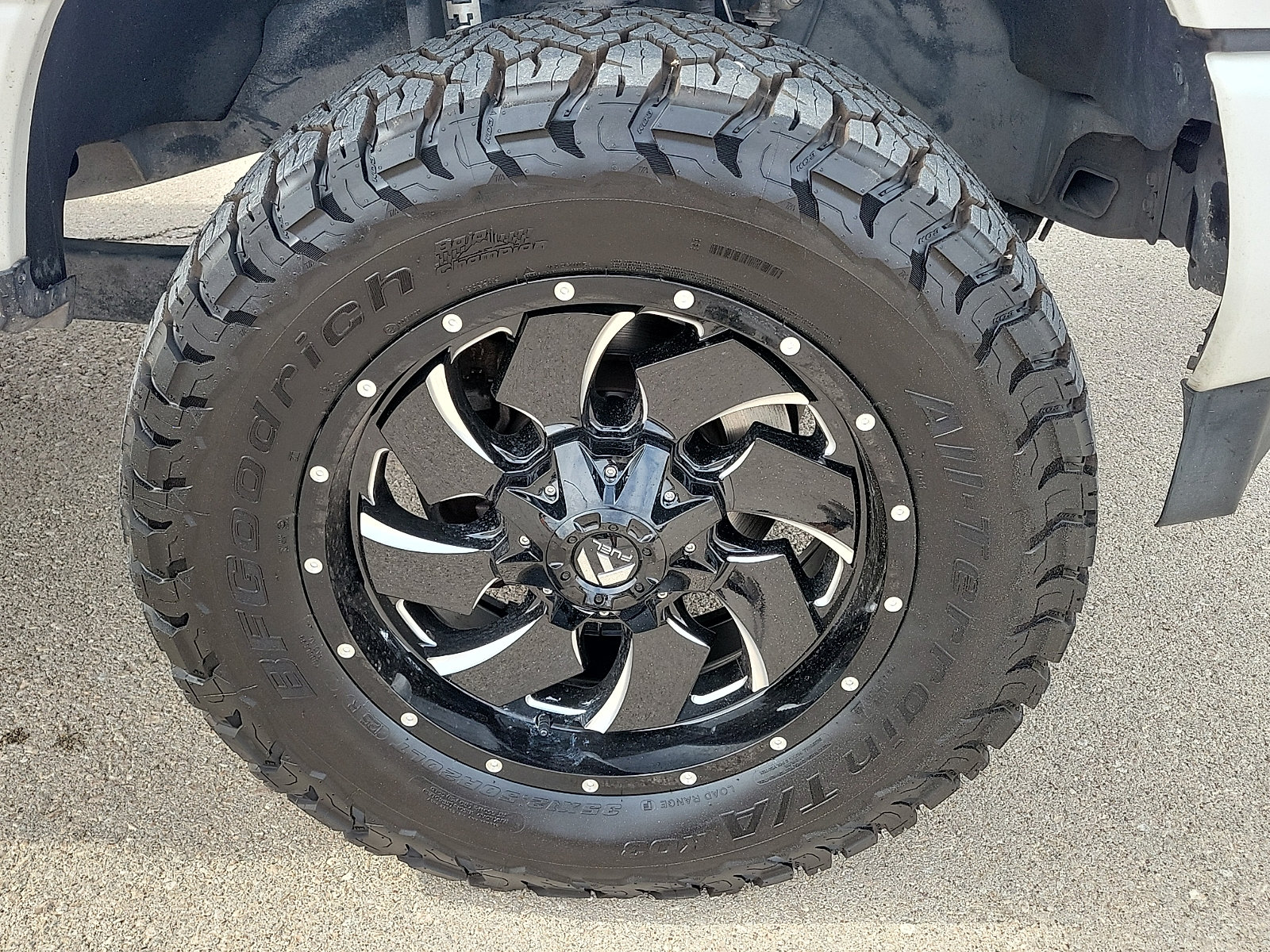 Used 2019 Ford F250 Platinum w/ Platinum Ultimate Package AWD/4WD image 7