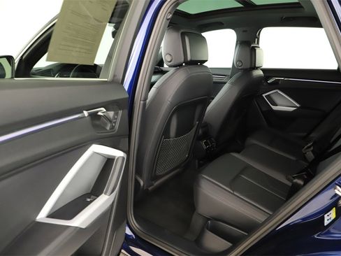 Certified 2023 Audi Q3 2.0T Premium Plus w/ Premium Plus Package image 27