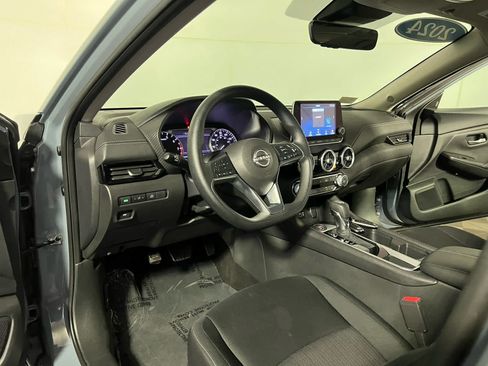 Used 2024 Nissan Sentra SV FWD image 21