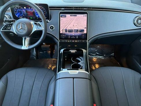 Certified 2023 Mercedes-Benz EQE 350+ 4MATIC SUV image 17