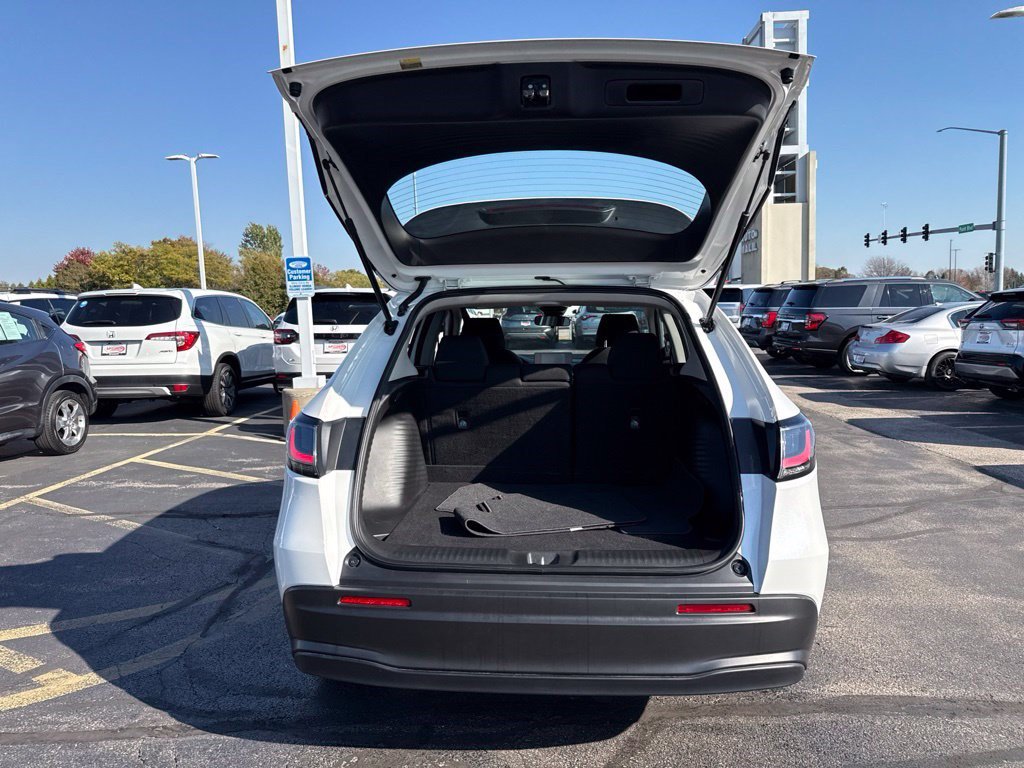 Certified 2025 Honda HR-V LX image 10