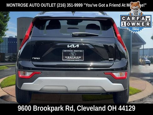 Used 2023 Kia Niro EX FWD image 6