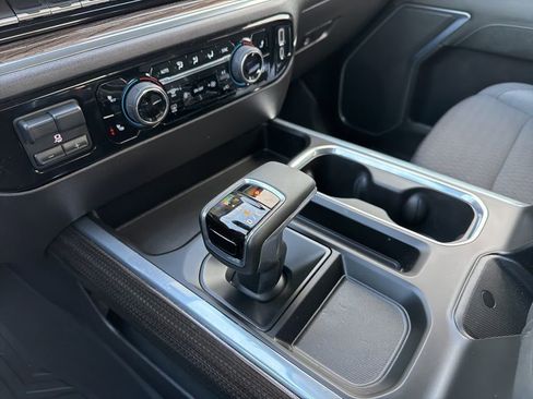Used 2024 Chevrolet Silverado 1500 LT Trail Boss w/ Protection Package AWD/4WD image 19