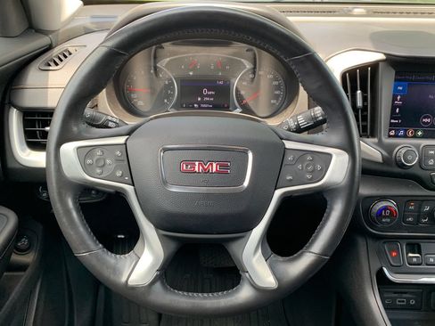 Used 2019 GMC Terrain SLT w/ Preferred Package FWD image 16