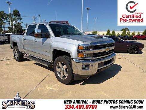 Used 2018 Chevrolet Silverado 2500 LTZ w/ Duramax Plus Package AWD/4WD image 1