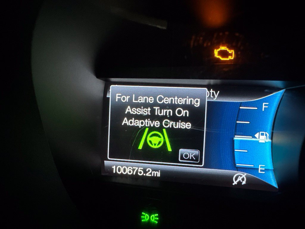 Used 2019 Ford Edge Titanium w/ Equipment Group 301A AWD/4WD image 30