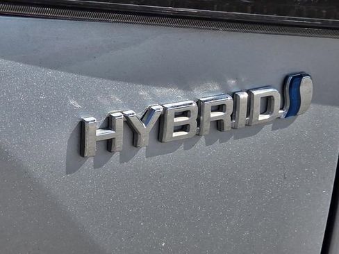 Used 2022 Toyota Highlander XLE image 33