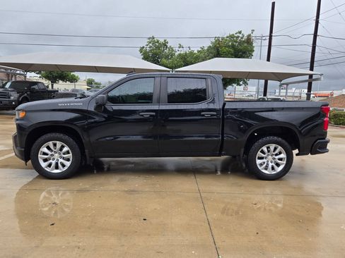 Certified 2022 Chevrolet Silverado 1500 Custom RWD image 4