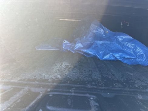 Used 2022 Jeep Gladiator Sport image 11