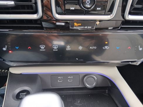 New 2026 Nissan Sentra SL w/ Floor Mat Package FWD image 16