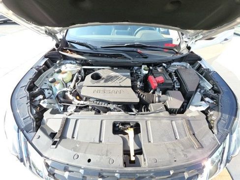 Used 2023 Nissan Rogue SV FWD image 25