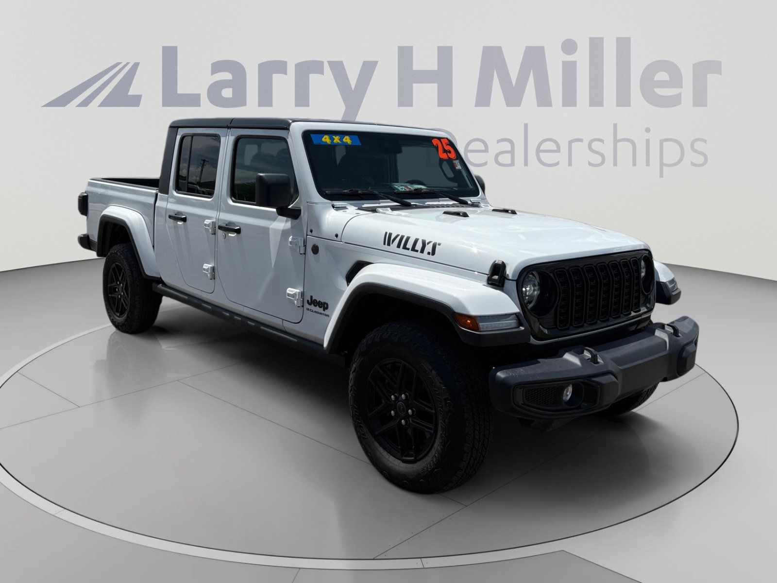 Used 2025 Jeep Gladiator Sport AWD/4WD image 7