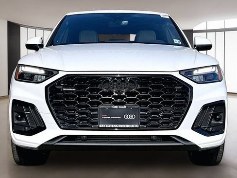 Certified 2023 Audi Q5 2.0T Premium Plus w/ Premium Plus Package AWD/4WD image 2