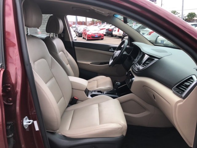 Used 2017 Hyundai Tucson Limited w/ Cargo Package AWD/4WD image 24