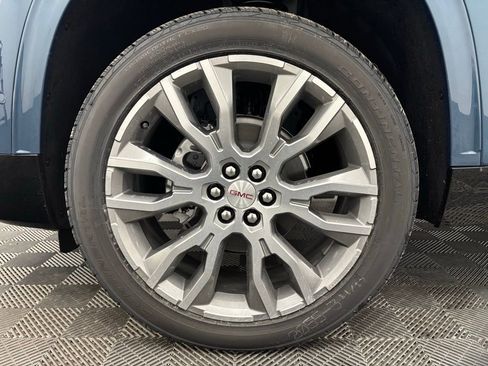 New 2026 GMC Acadia Denali w/ Super Cruise Package image 19