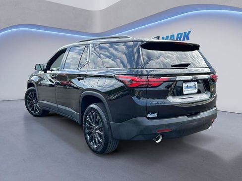 Used 2022 Chevrolet Traverse RS FWD image 4