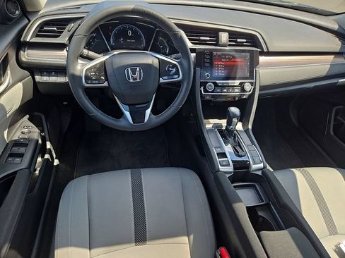 Used 2020 Honda Civic EX image 11