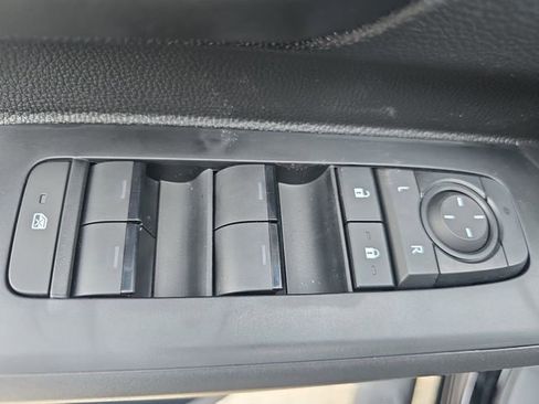 New 2026 Toyota Tacoma SR image 28