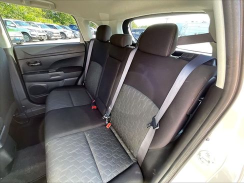Used 2024 Mitsubishi Outlander Sport ES AWD/4WD image 14
